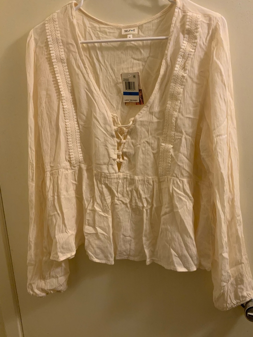 Self Esteem Cream Lace-Detail Peasant Blouse